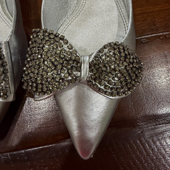 Tory Burch Rosalind Metallic Silver Ballet Flats with Rhinestone Bow - Picture 3 of 11